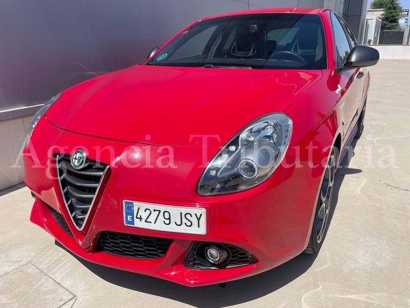 TURISMO NACIONAL/IMPORTACION ALFA ROMEO ALFA GIULIETTA