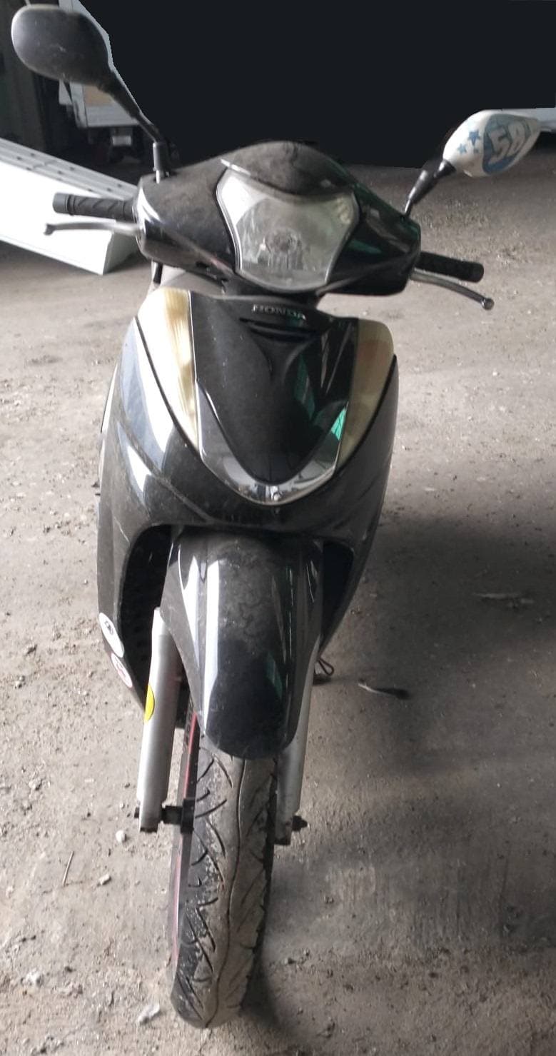 MOTOCICLETA SIN SIDECAR HONDA SH300 - Imagen 1