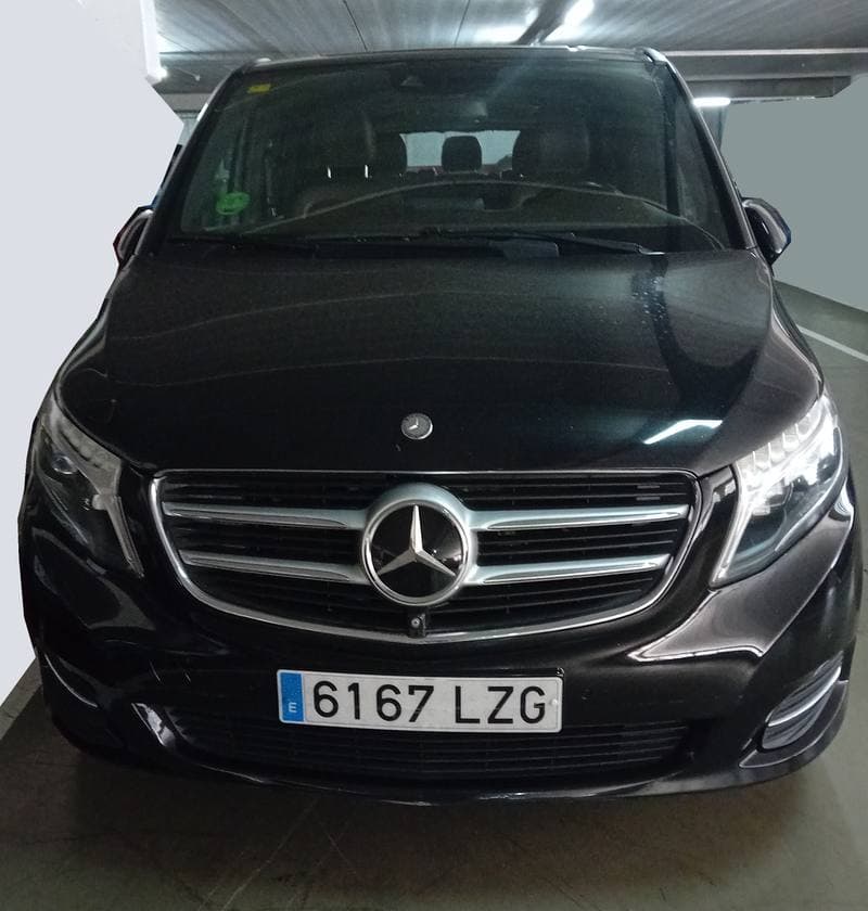 TURISMO NACIONAL/IMPORTACION MERCEDES-BENZ V 250D - Imagen 1