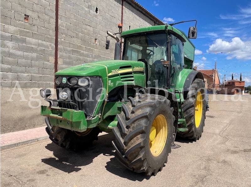 TRACTOR JOHN DEERE 7820 - Imagen 1