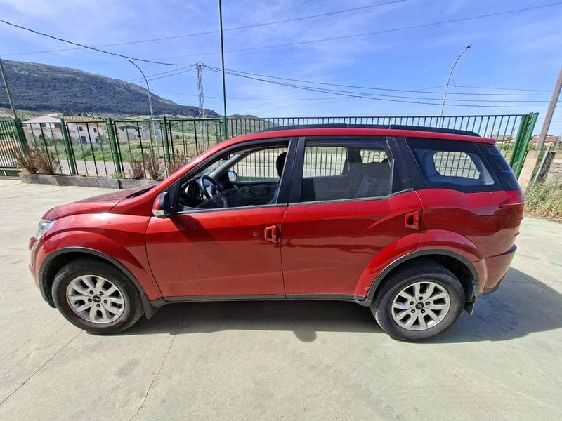TURISMO NACIONAL/IMPORTACION MAHINDRA MAHINDRA XUV 500 - Imagen 1