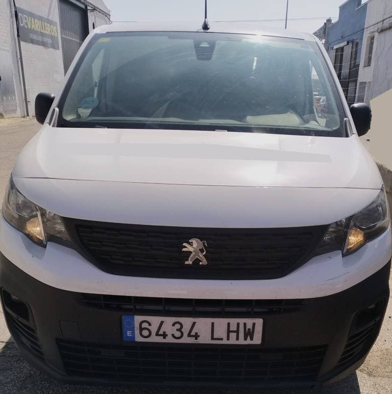 FURGONETA PEUGEOT NUEVO PARTNER PRO STAN