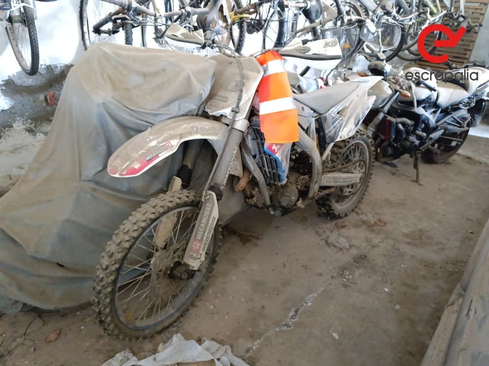 Motocicleta TN Cross - ZEX530H00TMBO0089