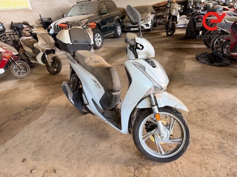 Honda SH125AD - Imagen 1