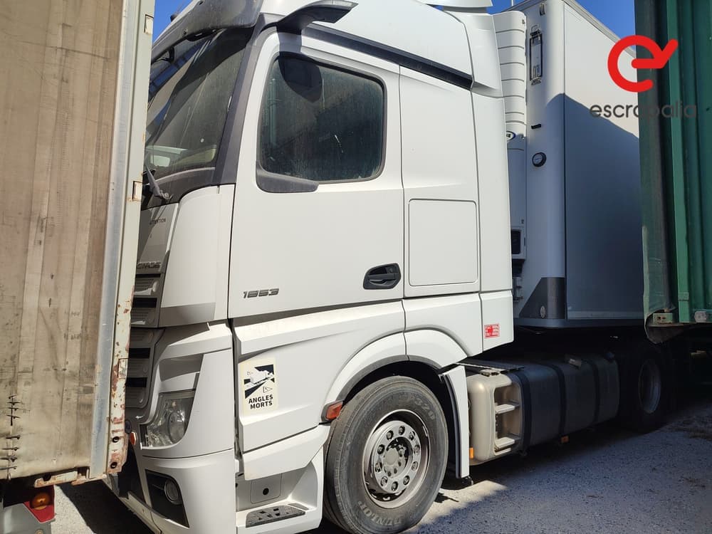 Tractocamión MERCEDES BENZ Actros 1853 - Imagen 1