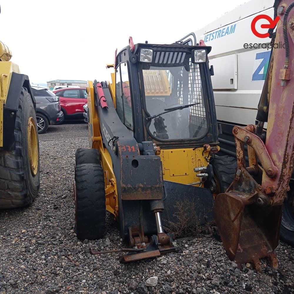 Minicargadora JCB - 371 - (Matr. SLP111W55E0869453) - 2024