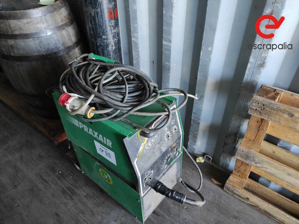 Máquina de soldar marca Praxair (484)