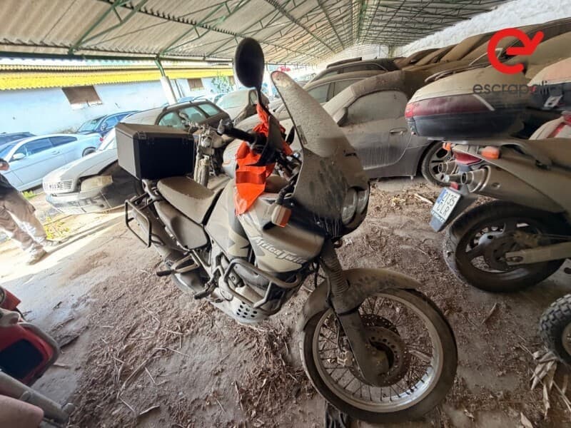 Honda XRV 750 (Africa Twin) - Imagen 1