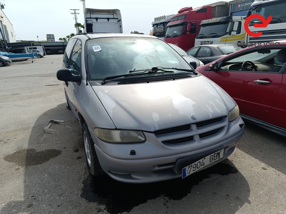 Chrysler Voyager 2.5 crd - Imagen 1
