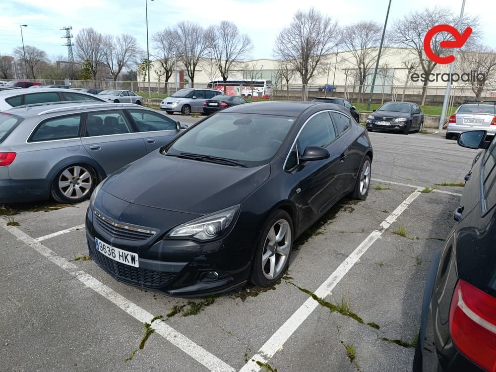 Opel Astra GTC 1.4 - Imagen 1